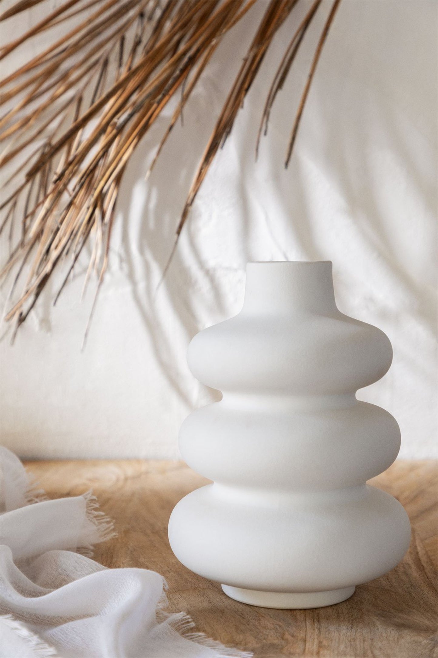 Weiße WaveForm Dekorative Vase